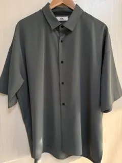 グリーン 半袖シャツ loose Sサイズ 古着