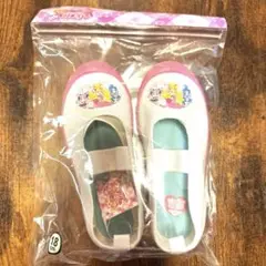 キミとアイドルプリキュア　上靴 上履き　ピンク　18センチ 新品