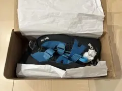 Item thumbnail for item 7338f29a-b1cf-48e5-b628-fdc01e1581b8