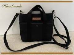 ブラックキャンバスショルダーバッグ