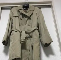 【大幅値下げ】トレンチコートのサムネイル