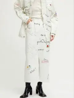 Gabrielle×AMERI 10TH HISTORY ILINE SKIRTのサムネイル