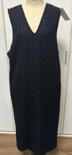 新品しまむら、lutique、Ｖネック、2WAYワンピM、黒