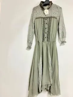 axes femme レースワンピース