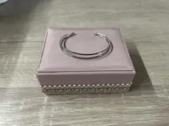 ジュエッテ　シルバーカラー ダブルライン バングルのサムネイル