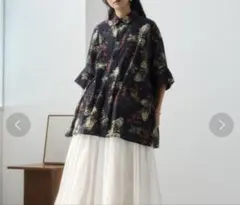 Libra Cue ボタニカルプリントビックシルエットハーフスリーブシャツのサムネイル