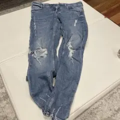 ZARA ダメージデニムジーンズ