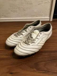 モレリアUL 限定モデル　25.5cm