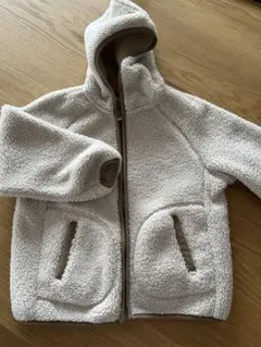 ZARA フリースジャケット クリーム色
