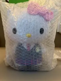 オリーブヤング　制服キティ　コンテイナー