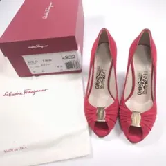 Salvatore Ferragamo パンプス ヴァラリボン オープンドトゥ