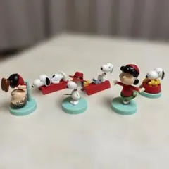スヌーピー とその仲間たち　フィギュアセット 5体