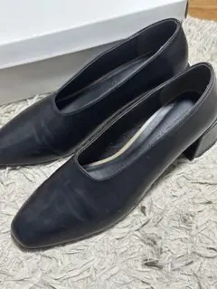 チャンキーヒールパンプス