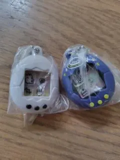 TAMAGOTCHI シャカシャカチャーム みみっち　くちぱっち　2個セット