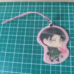 進撃の巨人 金属製ストラップ リヴァイ