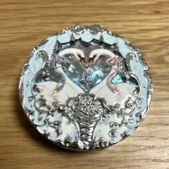 フラワーノーズ スワンバレエシリーズ ブラッシュコンパクト03