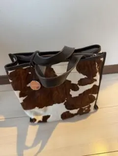 FURLA フルラ 牛柄 バッグ