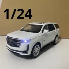 revell 1/25 キャデラック エスカレード 2001 完成品 - メルカリ