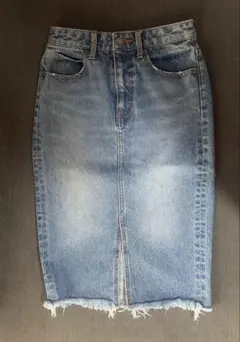 【値引き】【6/10まで】 AZUL BY MOUSSY デニム　タイトスカート