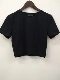 (15)ZARA クロップド丈 半袖Tシャツ ブラック Mサイズのサムネイル