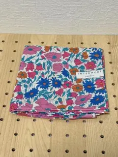 INTERMODE 花柄ハンカチ ピンク系