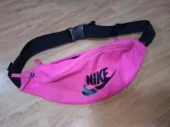 Item thumbnail for item 4135b01f-4676-46d4-97e3-1eaee8c0bfa9