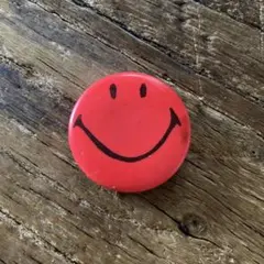 60's ヴィンテージ　缶バッジ　スマイリー smiley ヒッピー　反戦のサムネイル