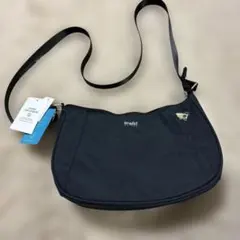 smellsショルダーバック　新品