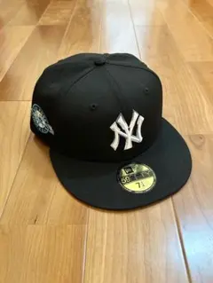 新品 ヤンキース ニューエラ59FIFTYブラックキャップ 7 1/4