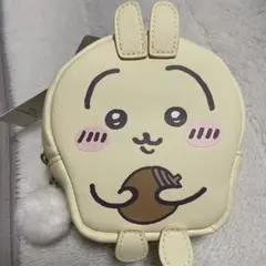 gu ちいかわ　うさぎ　ポーチ