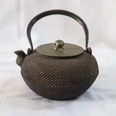 整*屋様 龍文堂造 鉄瓶 茶道具 龍文堂 造 『鉄瓶』 ｜骨董品買取 緑和堂