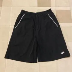 NIKE ナイキ　ハーフパンツ　150-160センチ