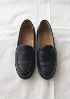 REGAL ブラックレザー ローファー
