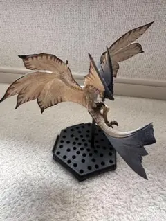 モンスターアイコンステンドマスコットコレクション レイギエナ - メルカリ