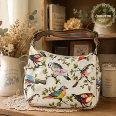 Cath Kidston キャスキッドソン ショルダーバッグ バード柄キャンバスのサムネイル