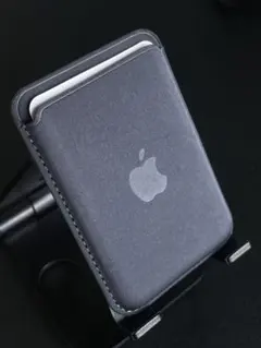 【最終値下げ】iPhone MagSafe ファインウーブンウォレット　黒