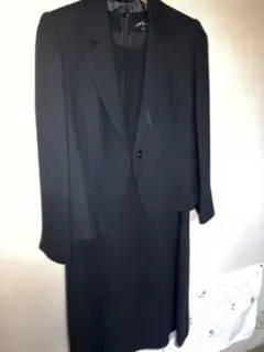 NUIT ブラックスーツ サイズ１１号