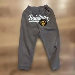 ベイシングエイプ　長ズボン穴あり