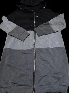 大きいサイズ パーカー