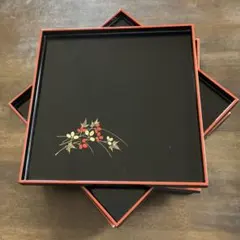 新品　木製懐石膳5枚 Amazon.co.jp: 輪島塗 お膳5客セット 足付膳 御膳 朱漆 朱塗