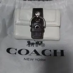 COACH 三つ折り財布 ホワイト ブラック バイカラーのサムネイル