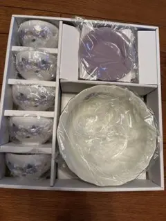 花柄食器セット 5個　大皿付き