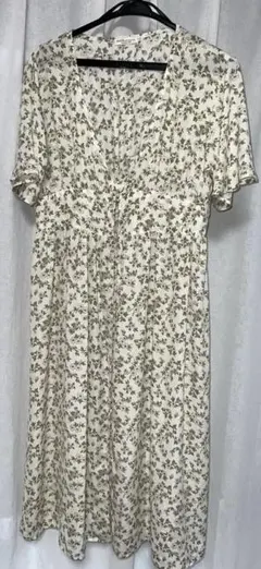 earth music&ecology 花柄ワンピース サイズF