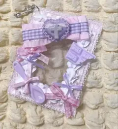 【01】ホイップデコ　トレカケース　硬質ケース　量産型　紫　ピンク