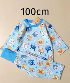 新品 アンパンマンキルトパジャマ 100cm ナイトウェア 腹巻付きルームウェアのサムネイル