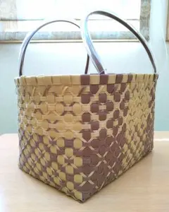 Item thumbnail for item 828d70fd-3ab0-48b2-a06b-d0ee4471be77