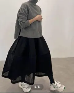 【美品】lig. シアーボリュームスカート リグドット 黒　Ｍ