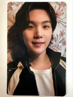 BTS SUGA ユンギ チェキ風フォトカード - メルカリ 非売品 BTS SUGA チェキ フォトカード