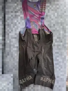 ラファ Rapha コアジャージ+ビブショーツ 上下セット S 未使用 - メルカリ
