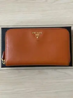 PRADA レザー ピンク L字ファスナー 長財布 9831 - メルカリ